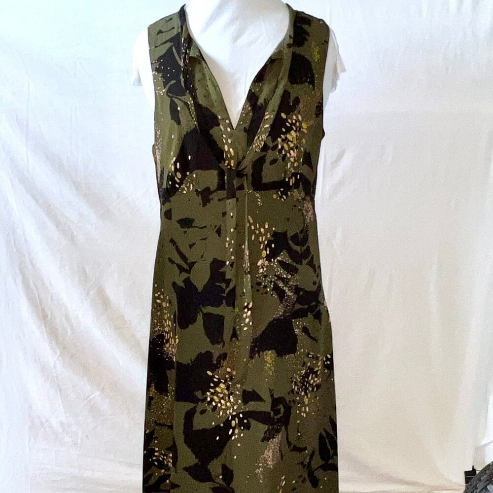 Bar III Full Length Sleeveless  Maxi Dress, Olive Green Modern Print, Size L, EC